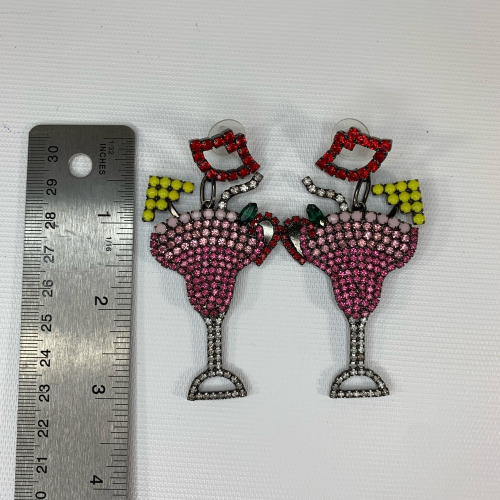 Elizabeth Cole margarita Swarovski Crystal earrings - Picture 4 of 4